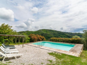 Отель Stunning house with pool and stunning rural views  Удзано